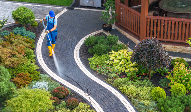 Why Choose Our Certified Pressure Washing Experts for Your Project Needs in Navarre, FL?